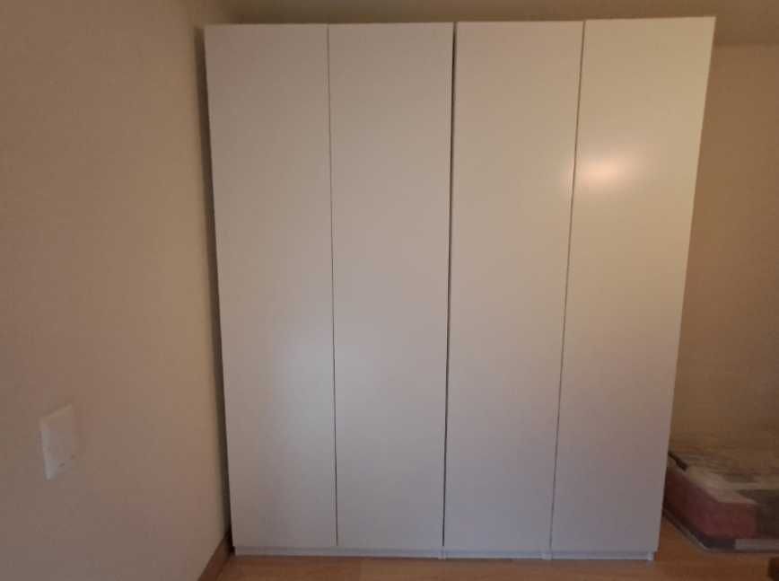 Roupeiro e armários IKEA PAX / FORSAND