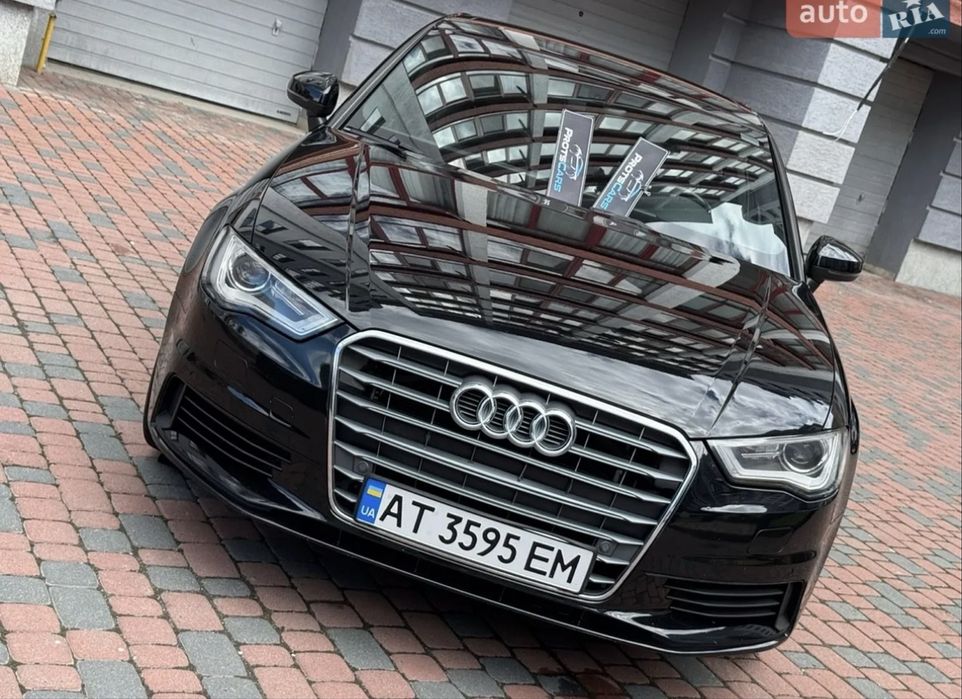 Продам Audi A3 2015 року