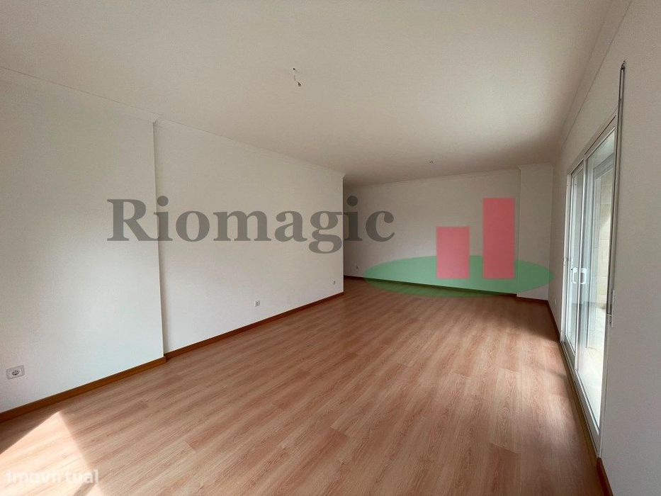 Apartamento T3 Rio Maior***RIOMAGIC***
