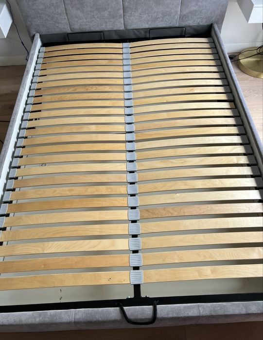 Nowoczesne łózko 160x200