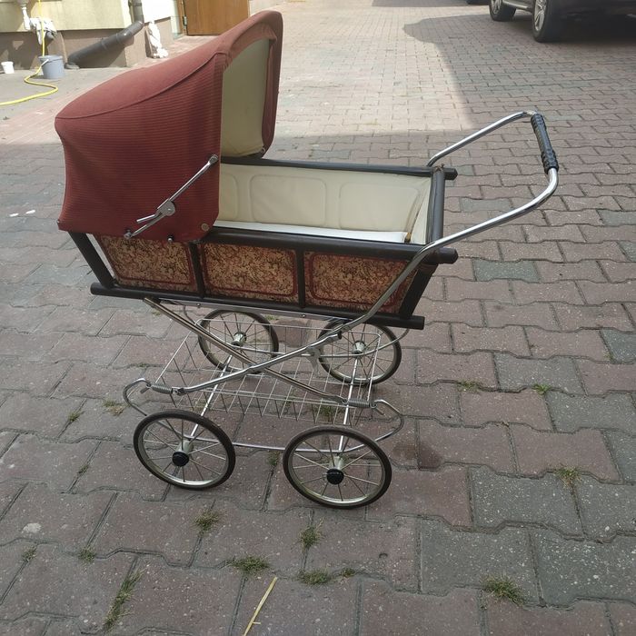 Wózek dla lalek w bardzo dobrym stanie