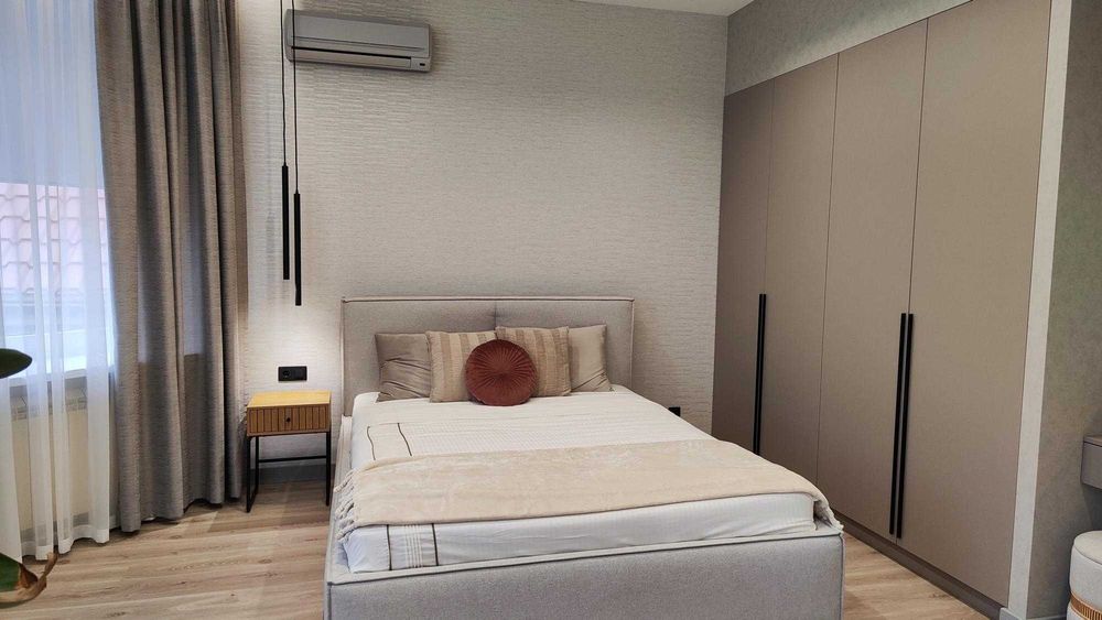 Дом на Даче Ковалевского (155-512)