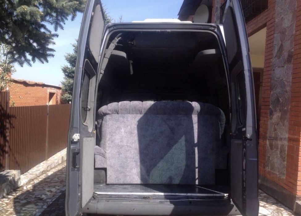 Микроавтобус  Ford Transit
