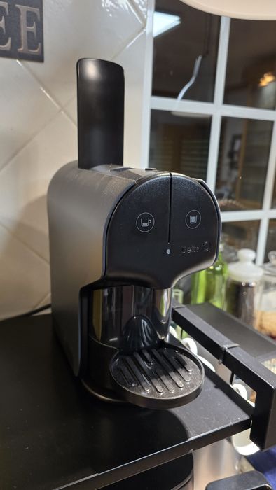 Máquina de Café DELTA Q Quick Cinzento