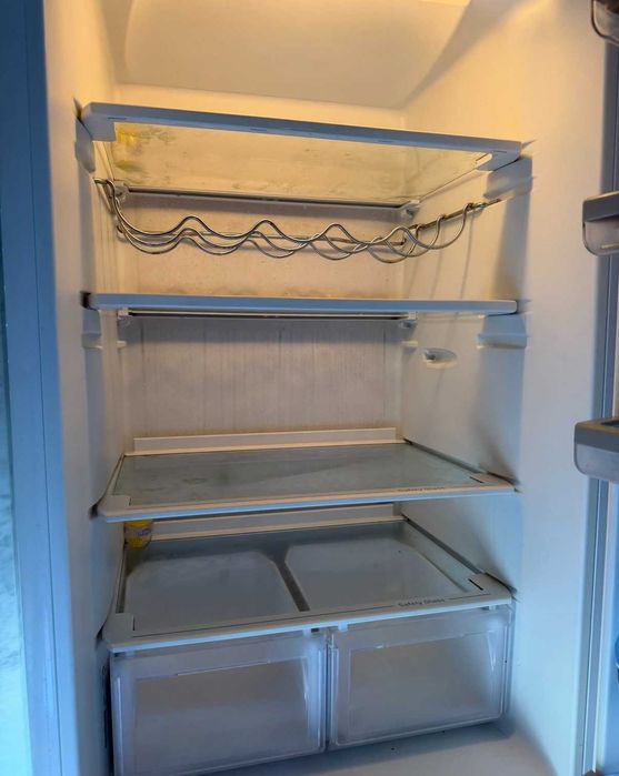Frigorífico + Congelador Usado