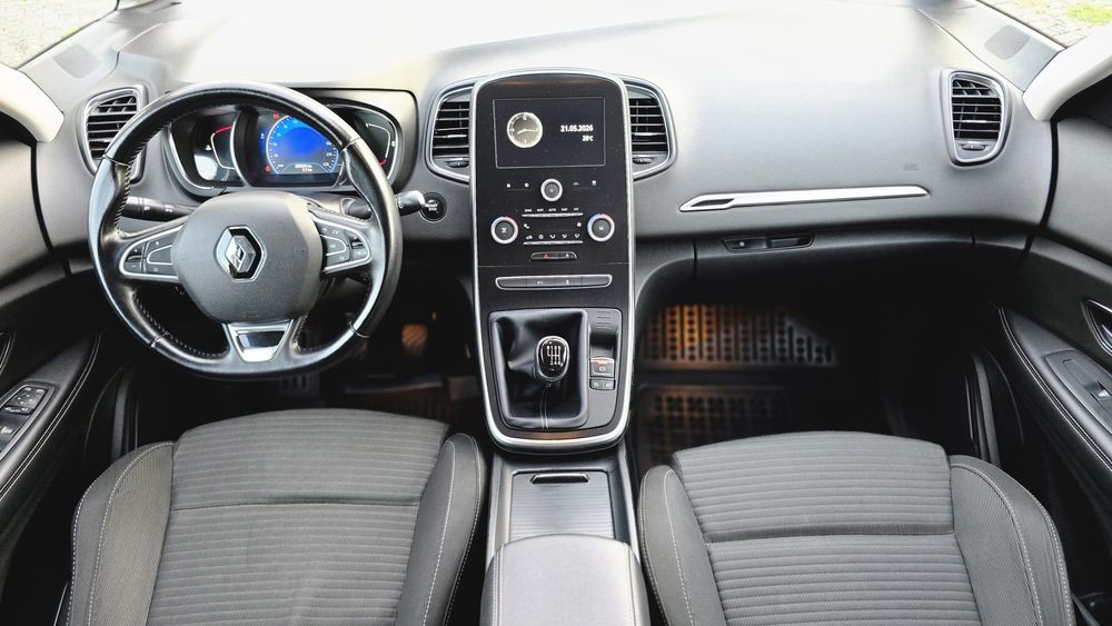 Renault grande senic 1.5dci 110cv 7L