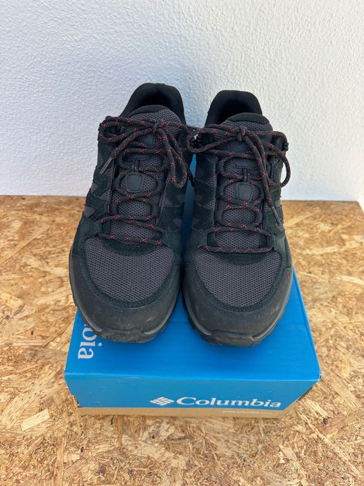 Sapatos Columbia 46