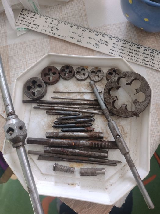 Токарні запчастини