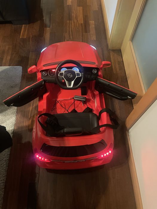 Mercedes carro a bateria