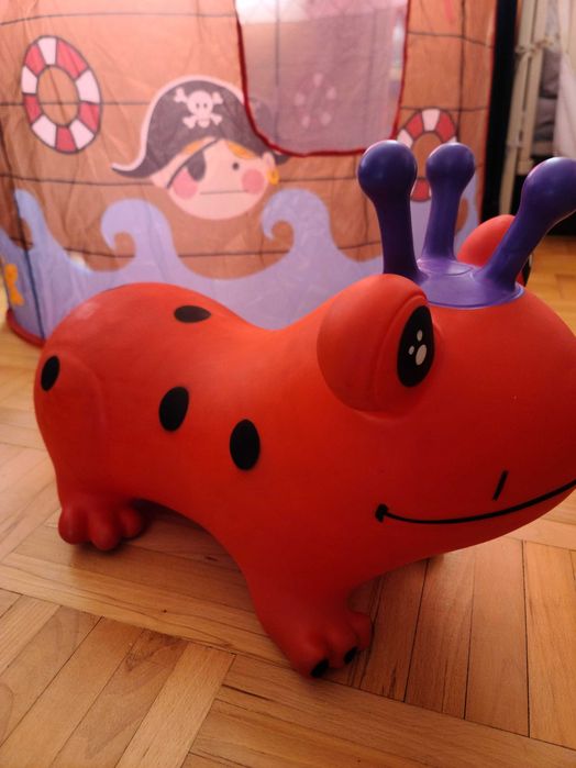 Продам дитячого пригуна