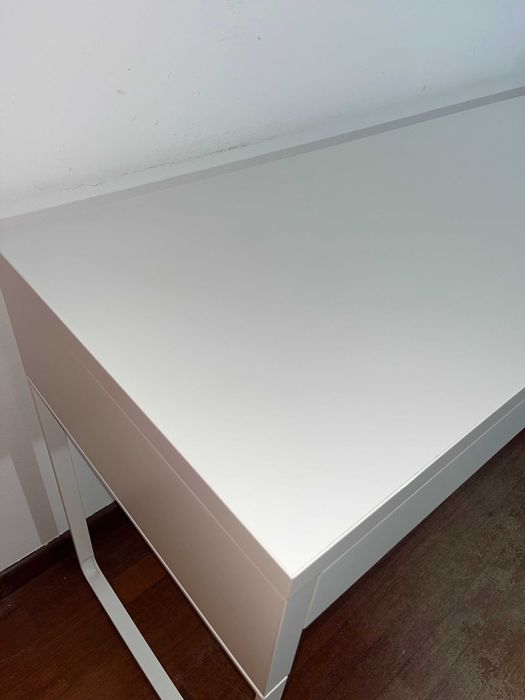 Secretária IKEA - Micke