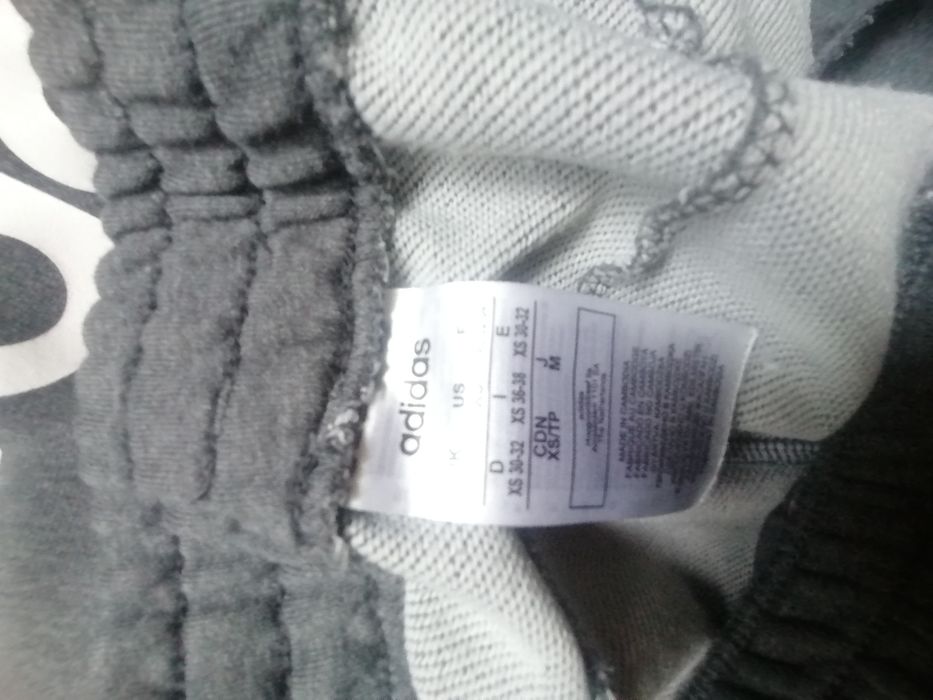 Spodnie adidas XS