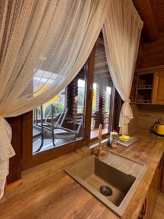 Продається готовий бізнес – міні-готель у Карпатах | Мигове