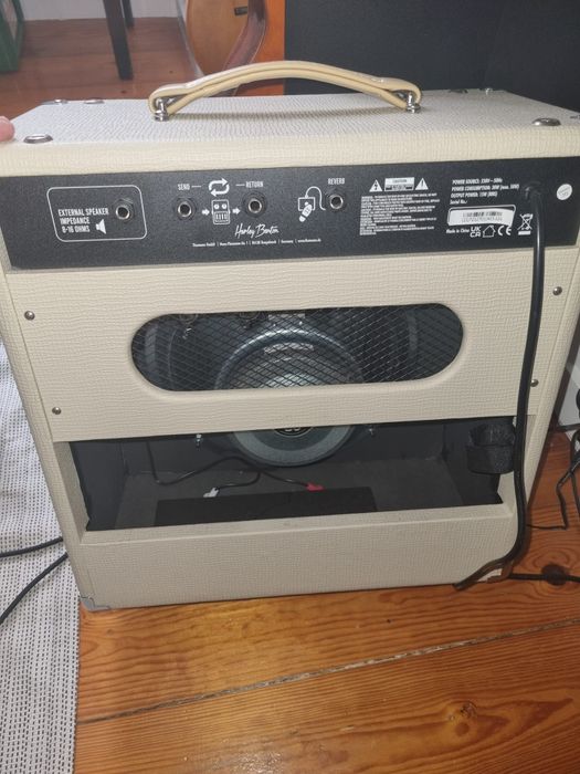 Amplificador a Válvulas Harley Benton TUBE15 Celestion