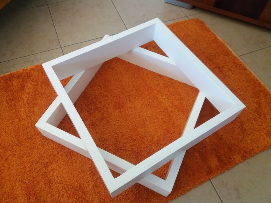 Mesa de centro como nova.