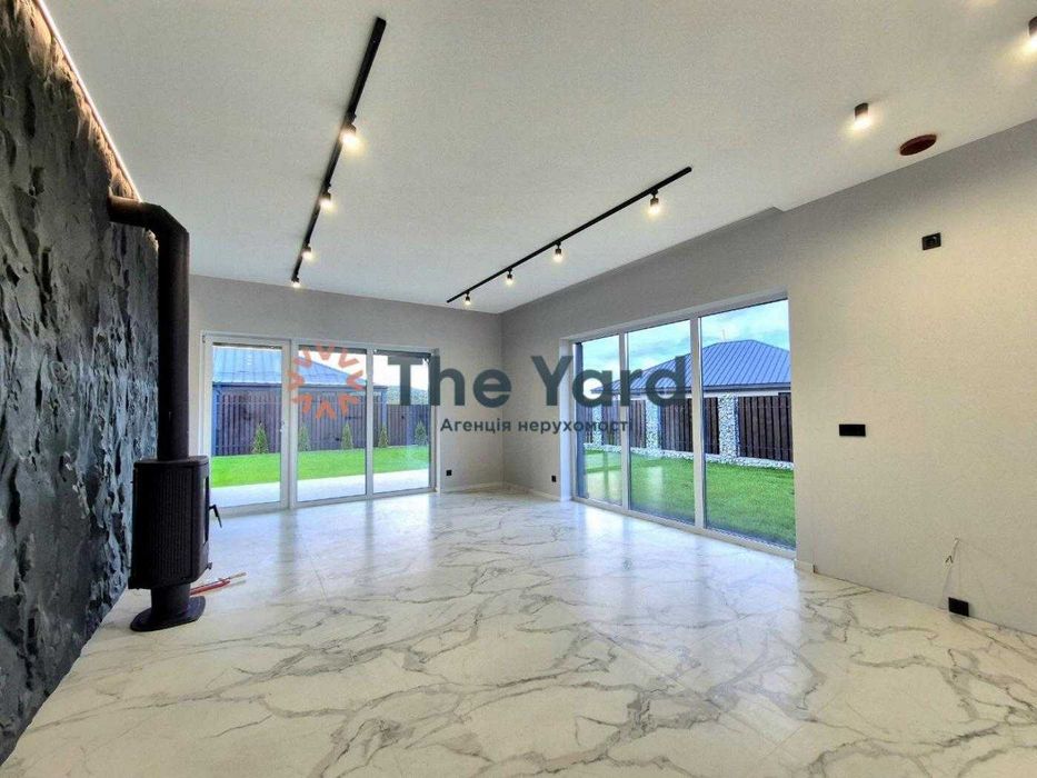 Продаж Будинку 135 кв.м. ділянка 6 сот. Підгірці КМ Сімейний Маєток