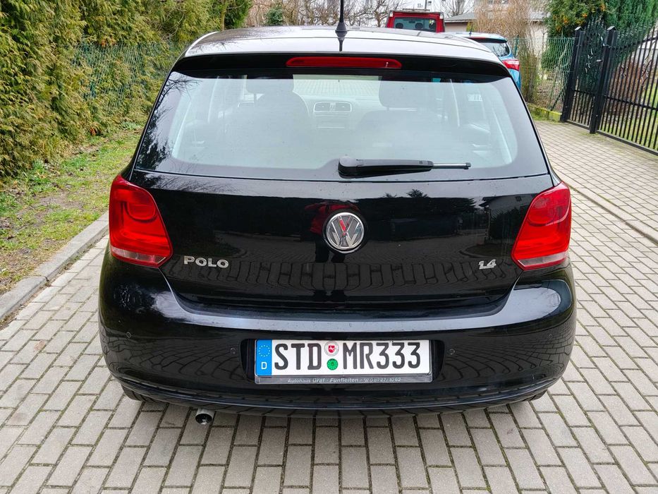 VW Polo 1,4MPI benzyna 2011r