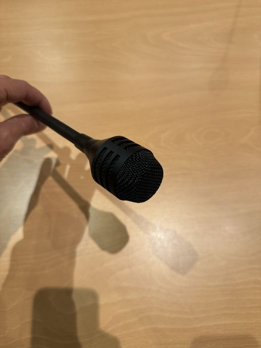 Microfone dinâmico Gooseneck