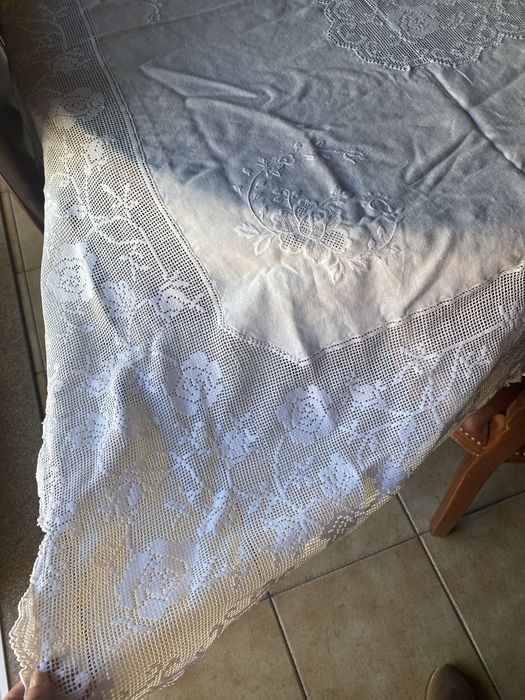 Embroidered Tablecloth64563871420673124