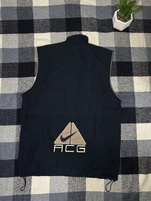 Вінтажна жилетка Nike ACG | L розмір