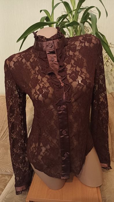 Кофточка нарядная,гипюровая кофточка