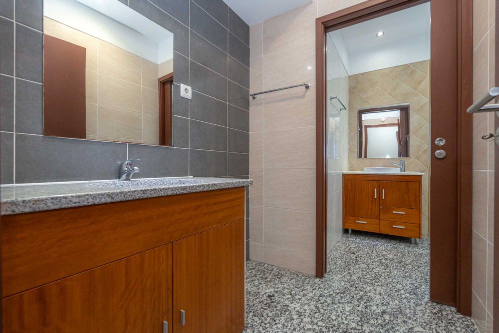 Quartos para arrendamento - Junto à Escola Agrária e ISCAC