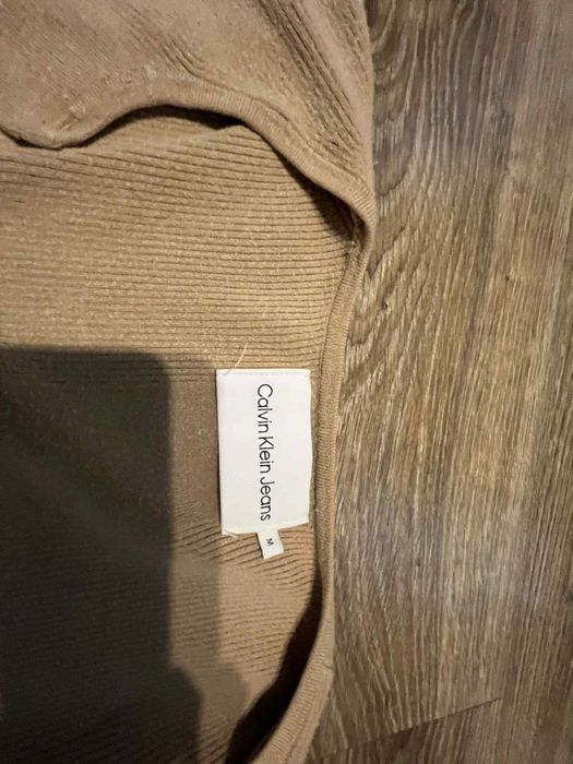 Sweterek z Calvin Klein jeans orginalny
