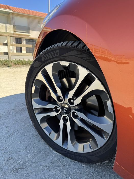Kia Ceed 1.6 CRDi Sport Coupe