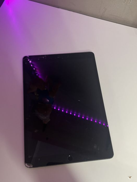 ipad pro 10,5 - Купить электронику - Цены на OLX.ua
