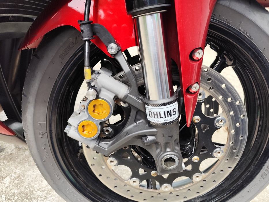 Yamaha YZF  R1 2004