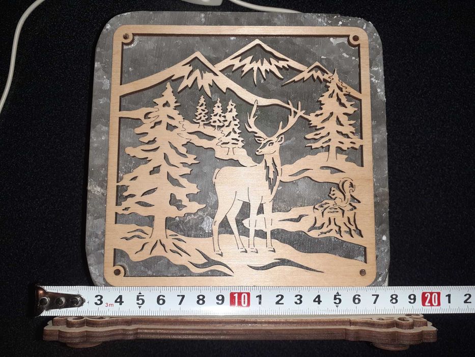 Светильник солевой из Соледара про-во Артёмсоль. Лампа солевая