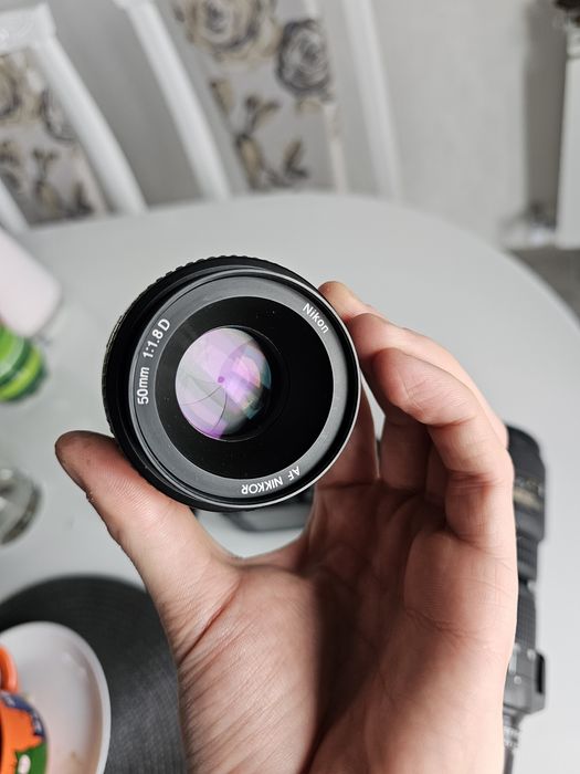 Nikon D7000 + 50mm f1.8D + 80-200 f2.8 D mk3