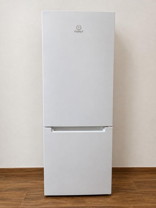 Frigorífico Combinado Indesit No Frost (LI70 FF1 W)