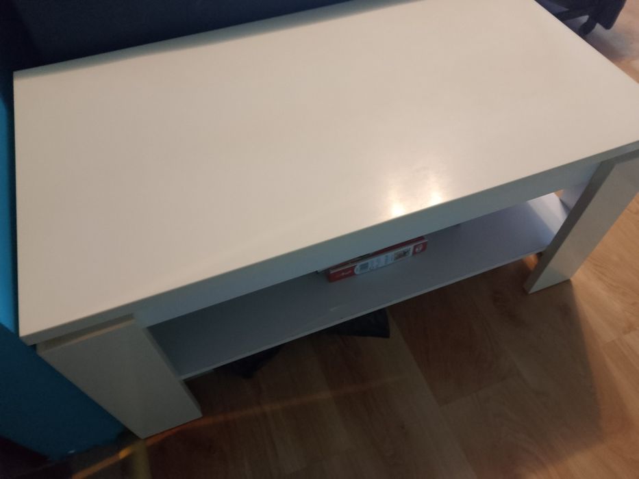 Ława z dużą półką