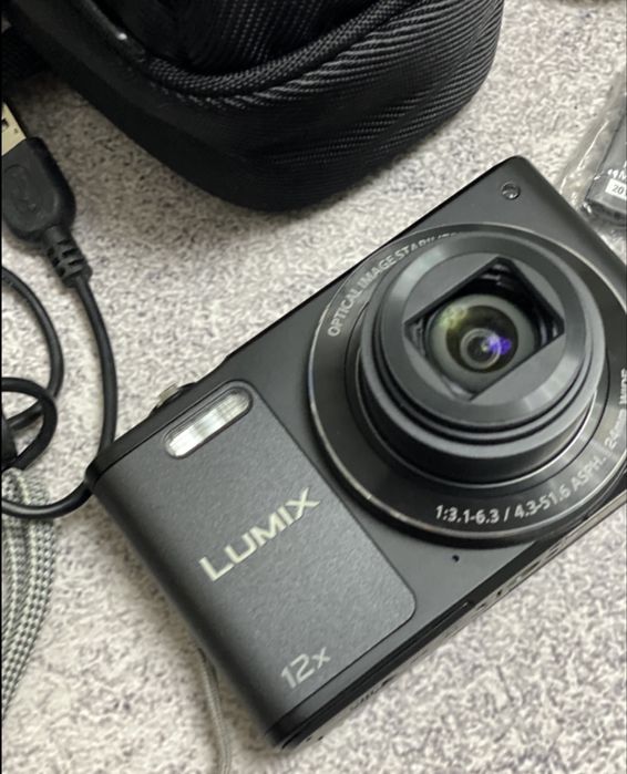 Фотоапарат Panasonic Lumix DMC-SZ10 Tilting