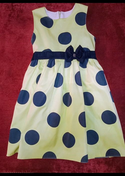 Elegancka sukienka dla dziewczynki