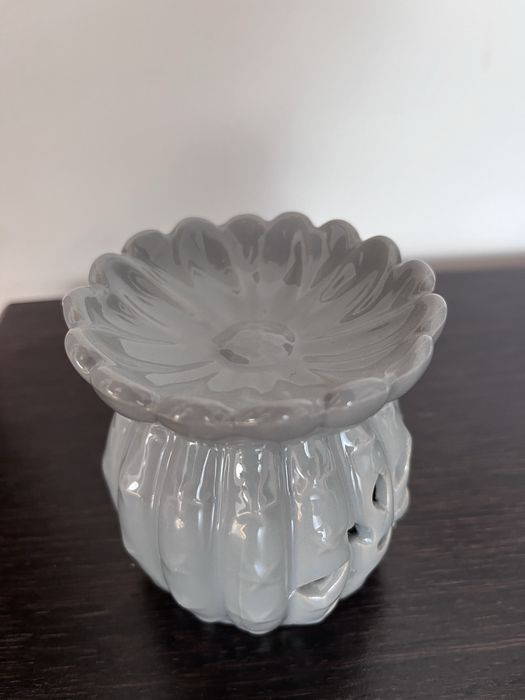 Dekoracja komin do olejkow