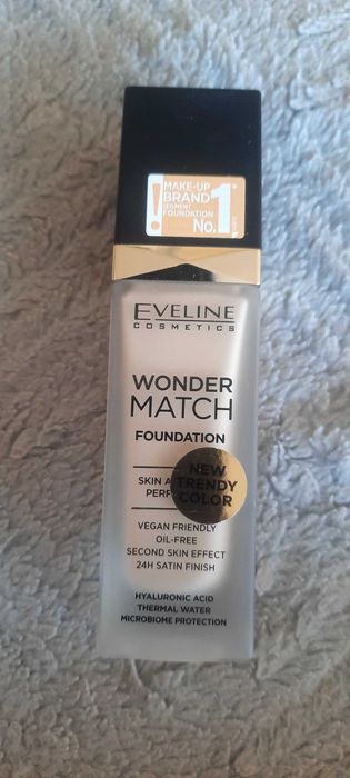 Podklad Eveline wonder match kolor 11 almond