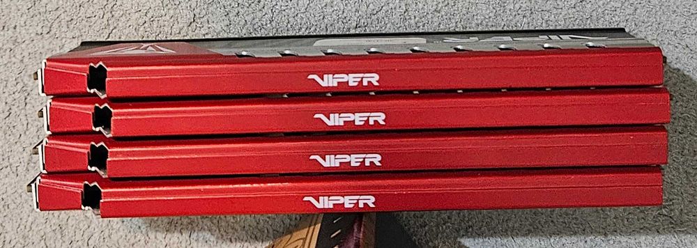 Pamiec ram DDR4 Patriot Viper 4x4 16gb 2400Mhz cl15