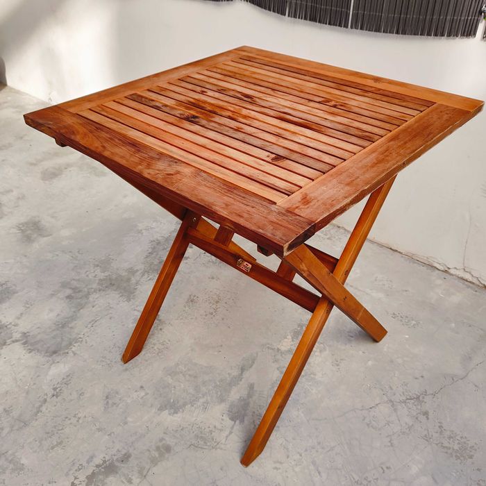 Mesa dobrável 70X70 FSC (Acácia)