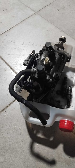 Bomba Toyota E11 1999 diesel
