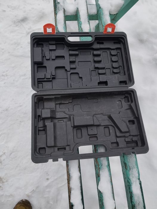 Кейс для інструментів