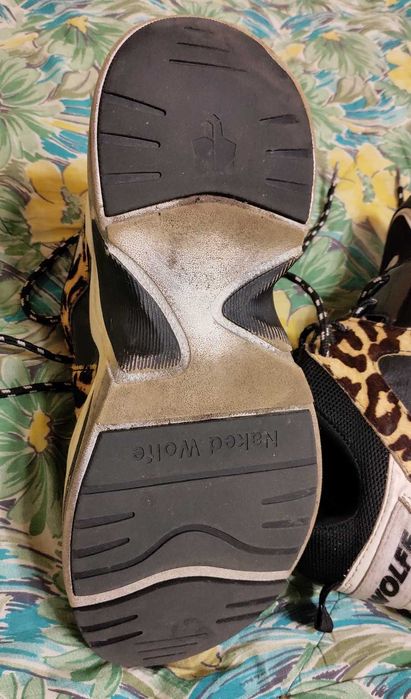 Зимние кроссовки Naked Wolfe 36 размер