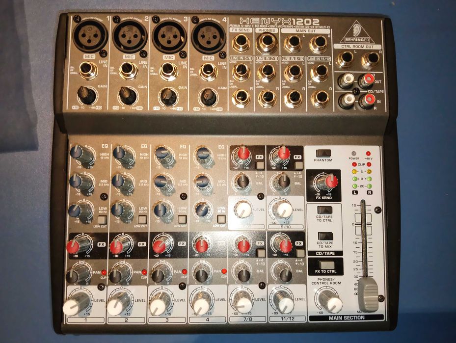 Mesa mistura Xenyx 1202 FX