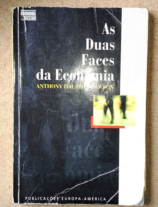 Vários livros para desocupar