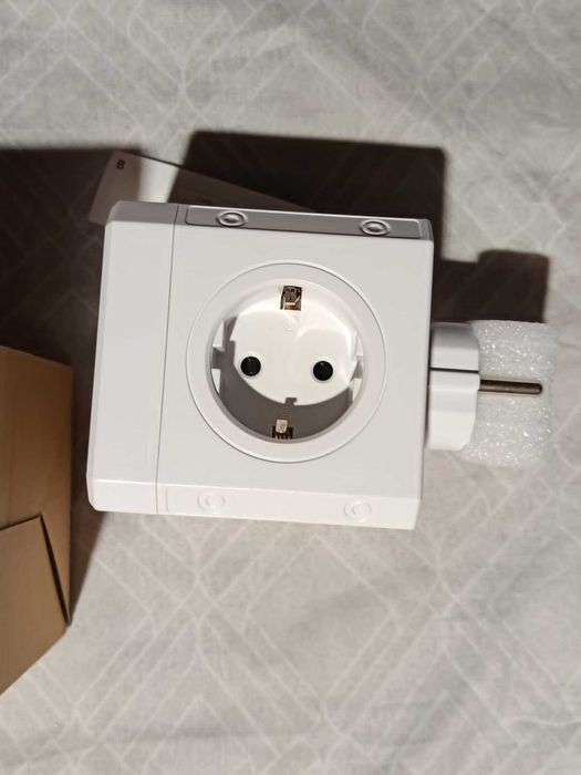 wtyczka do gniazda 8w1