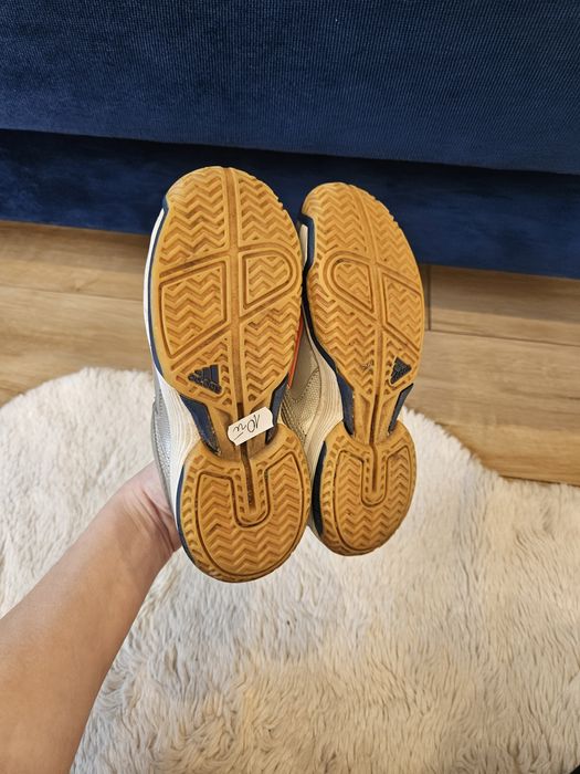 Buty adidas sznurowane chłopiec 31