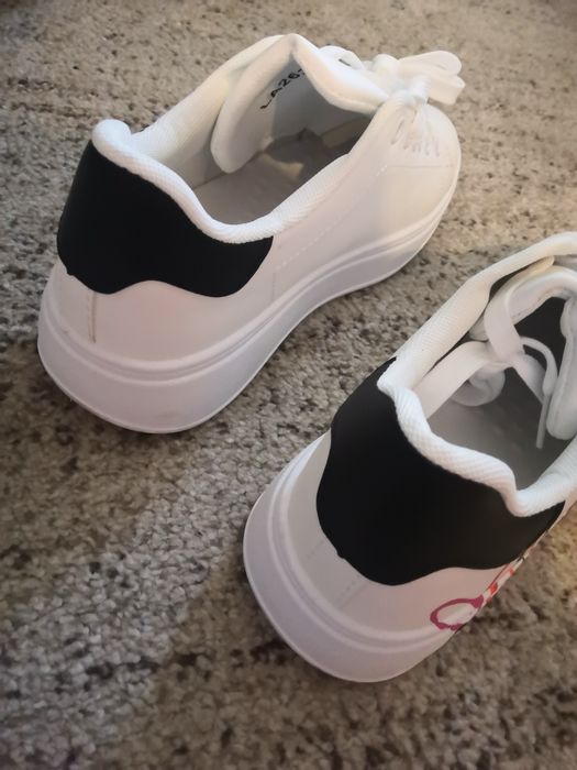 Sneakersy Seastar rozm 40 serduszka