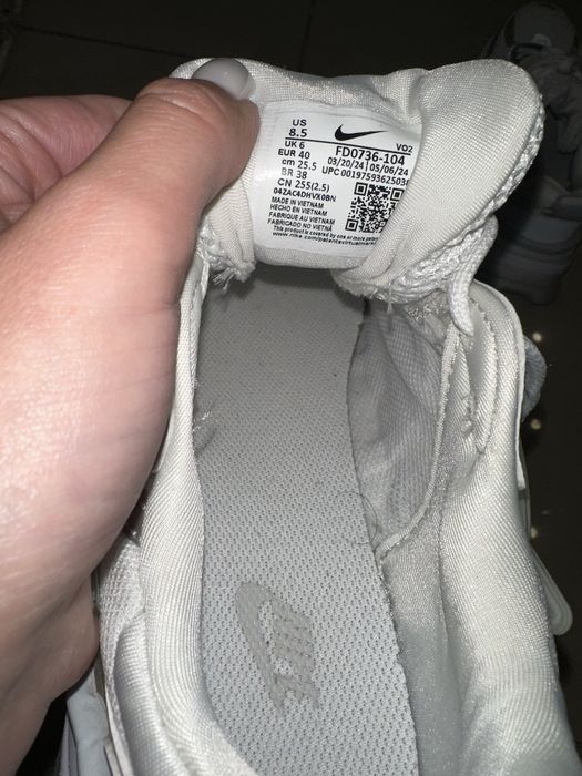 Nike V2K Run кросівки