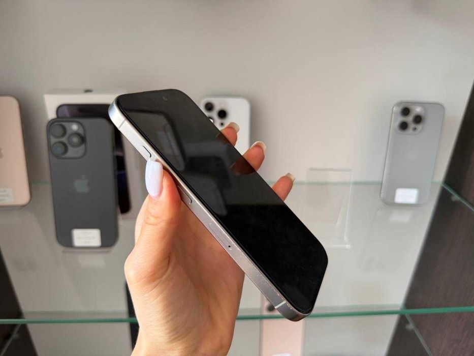 iPhone 16 Pro 128 Gb Neverlock (фізична карта) / Магазин + Гарантія